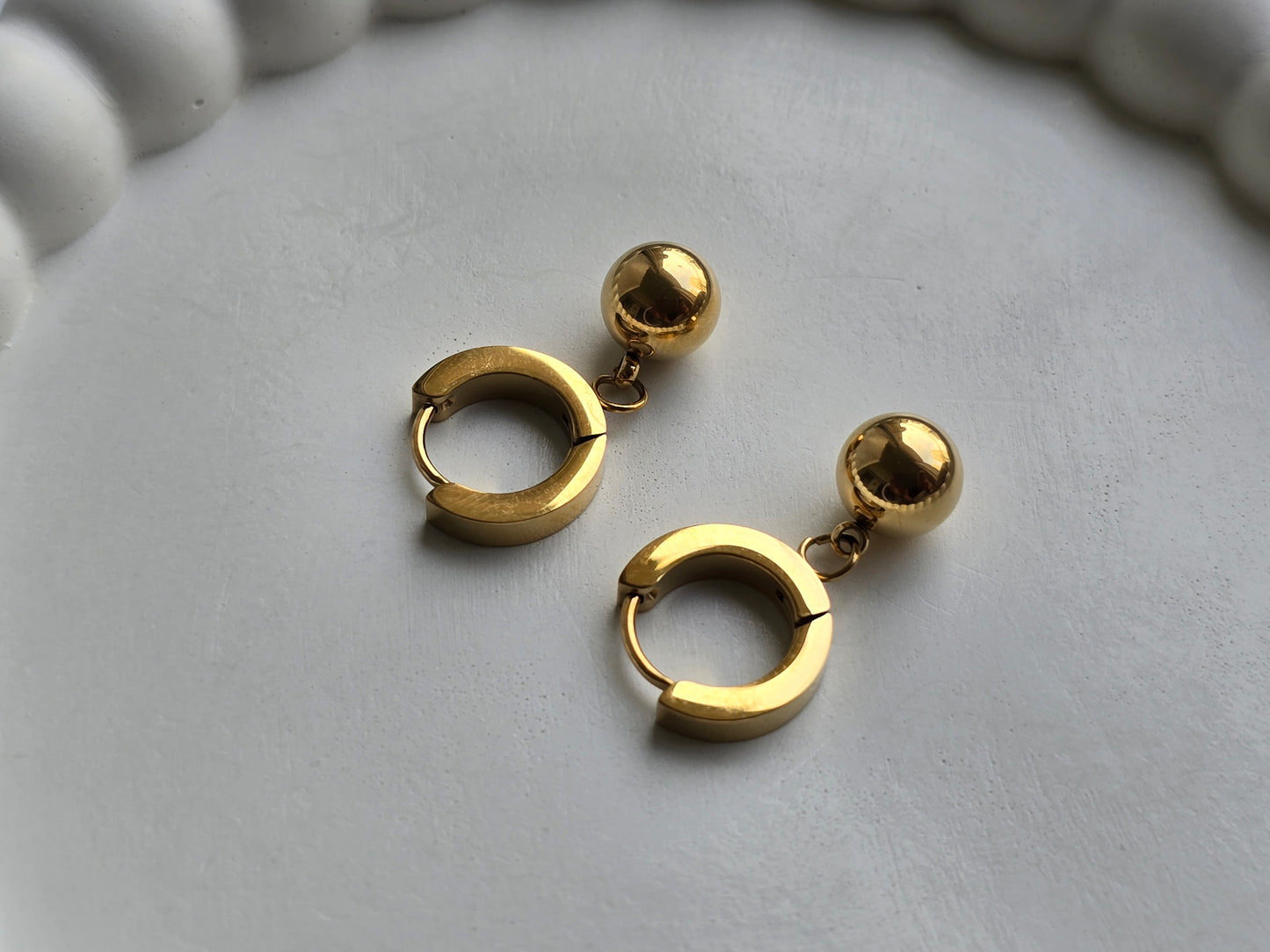 Dot Dangle Earrings