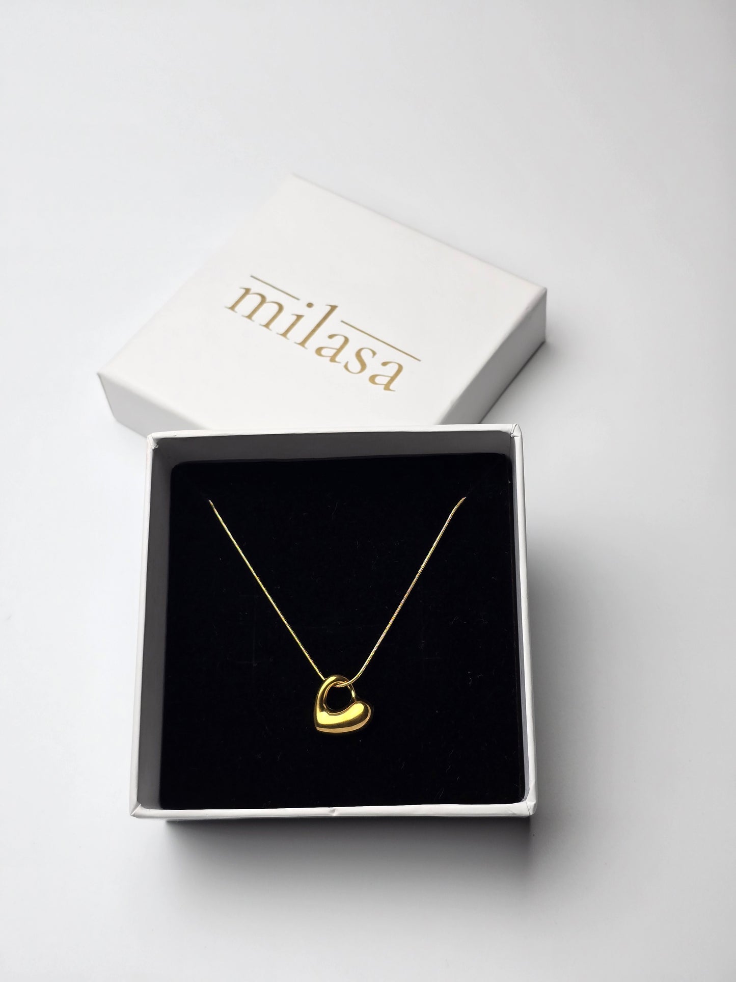 Aurelle Lumé Heart Necklace