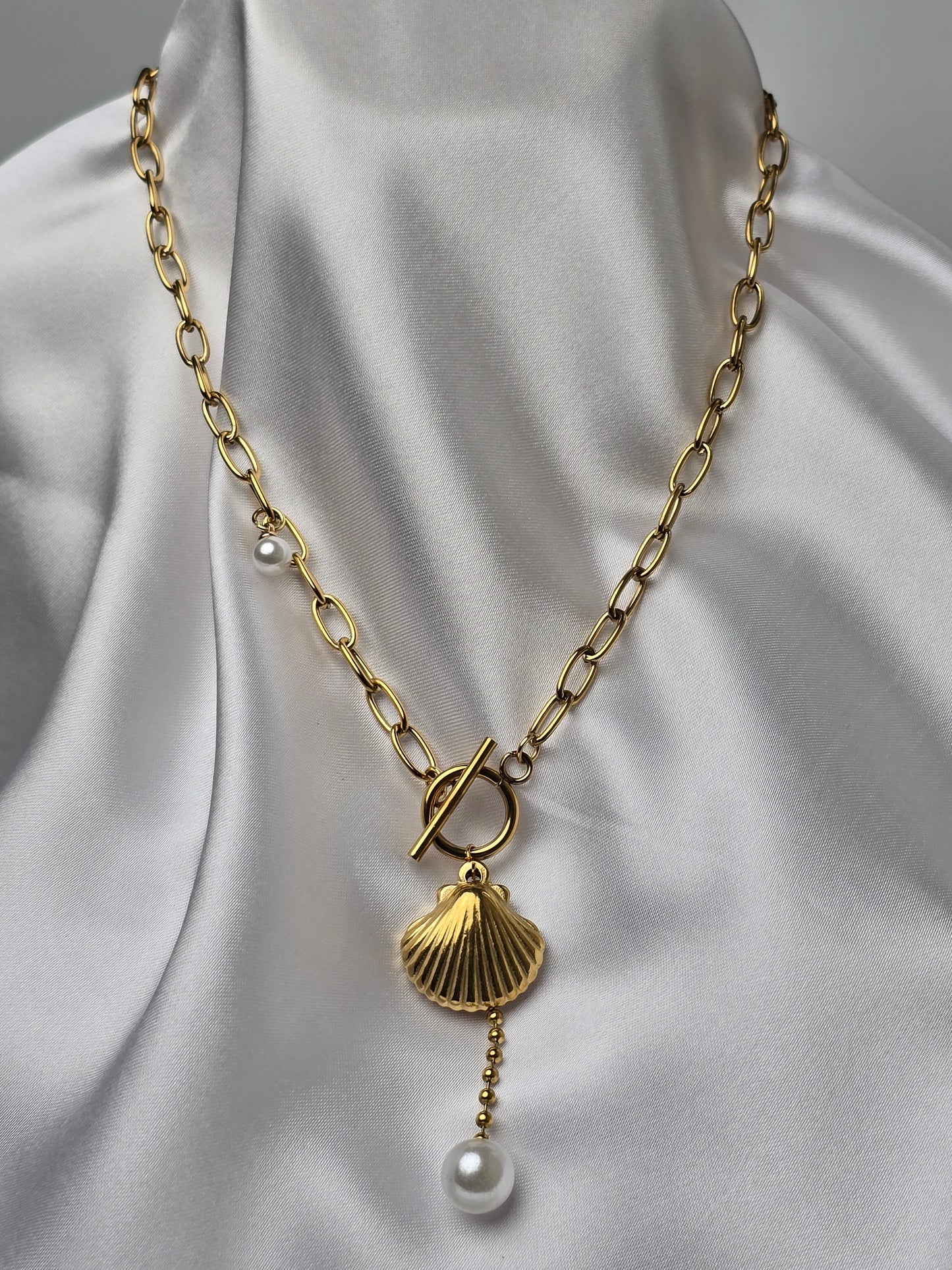 Maris Serena Pearl Shell Necklace
