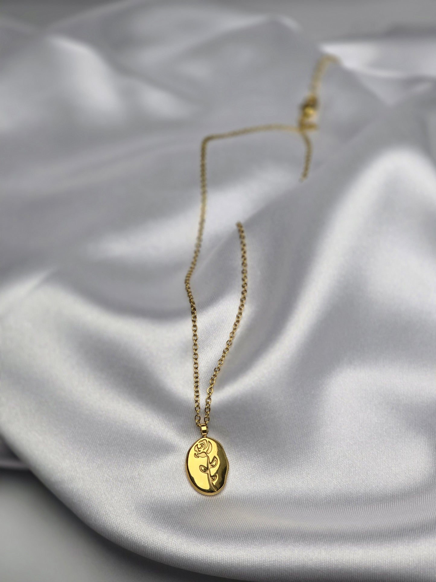 Aurelle Roselle Cameo Necklace