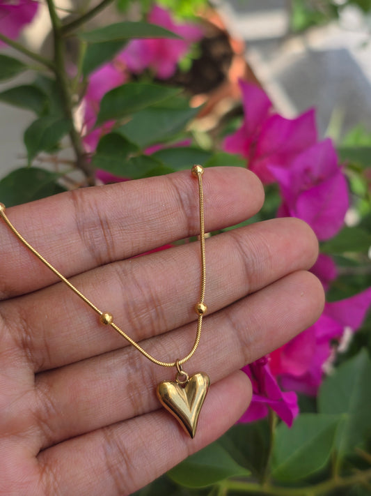 Amoura Confetti Heart Necklace