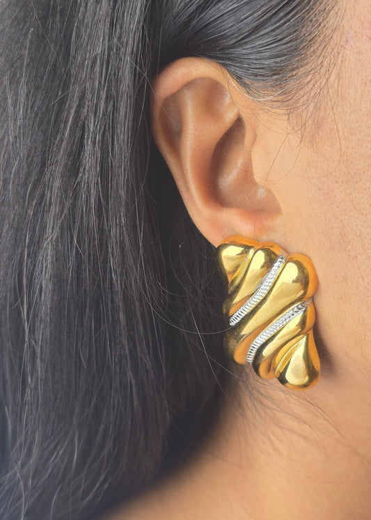 Lustra Bar Studs
