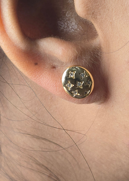 Lustra Oval Studs