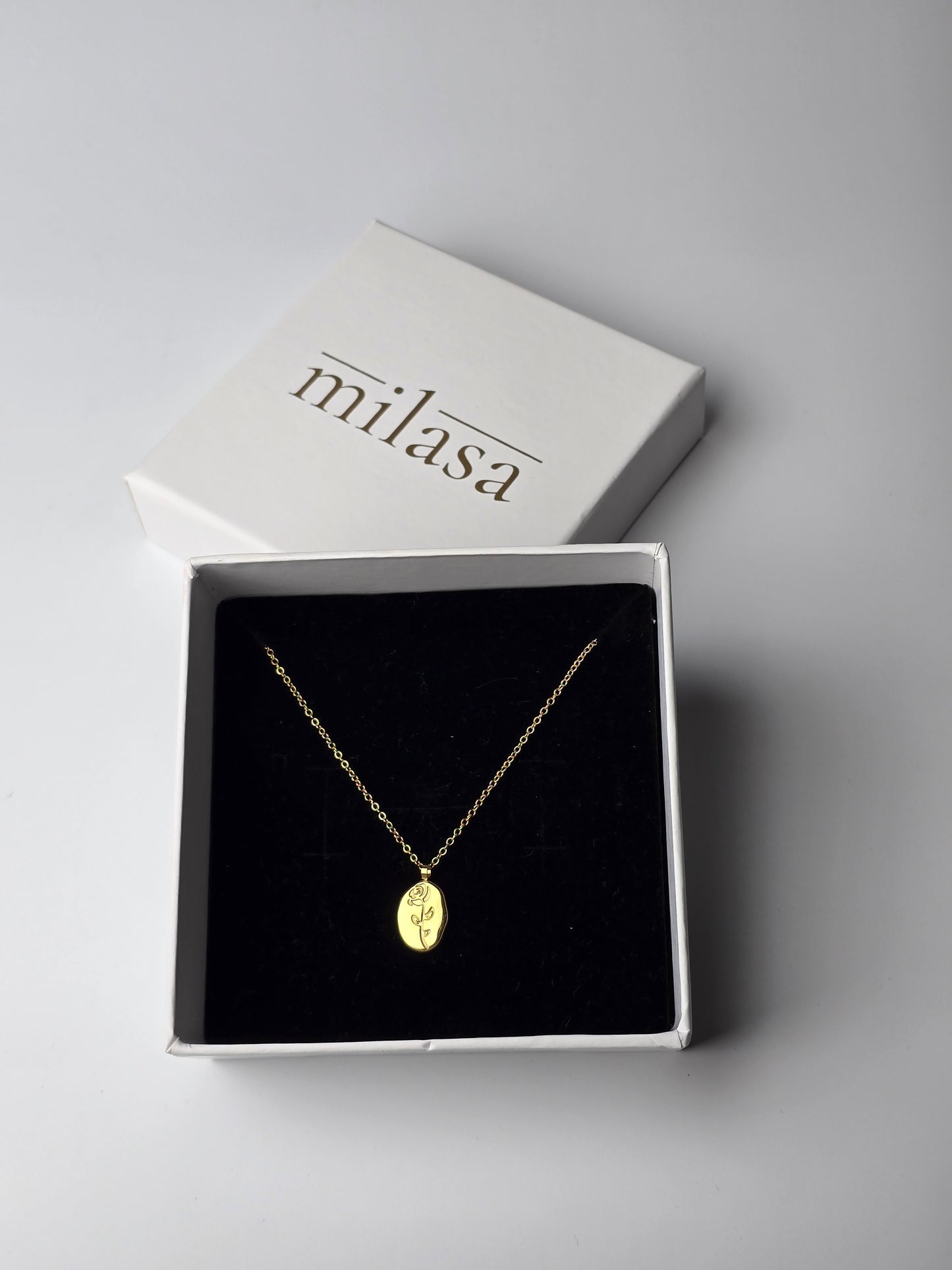 Aurelle Roselle Cameo Necklace