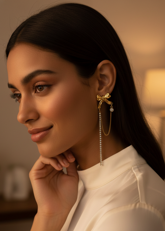 Selara Noelle Drape Earrings