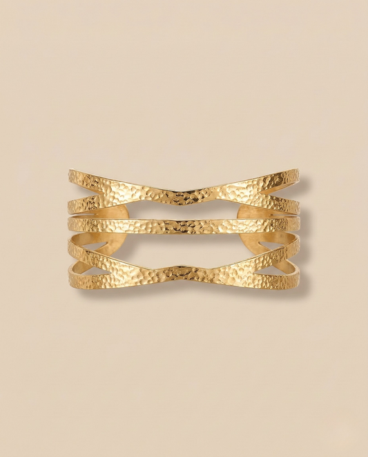 Trivetta Statement Cuff