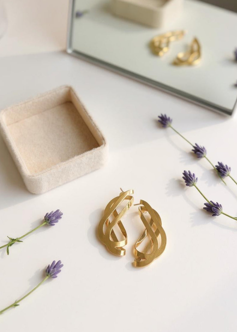 Sculptura Forma Earrings