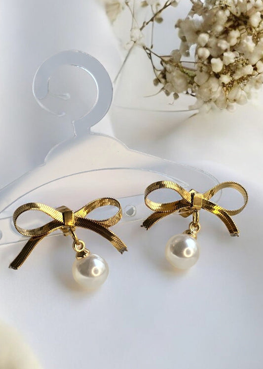 PearlBow Earrings