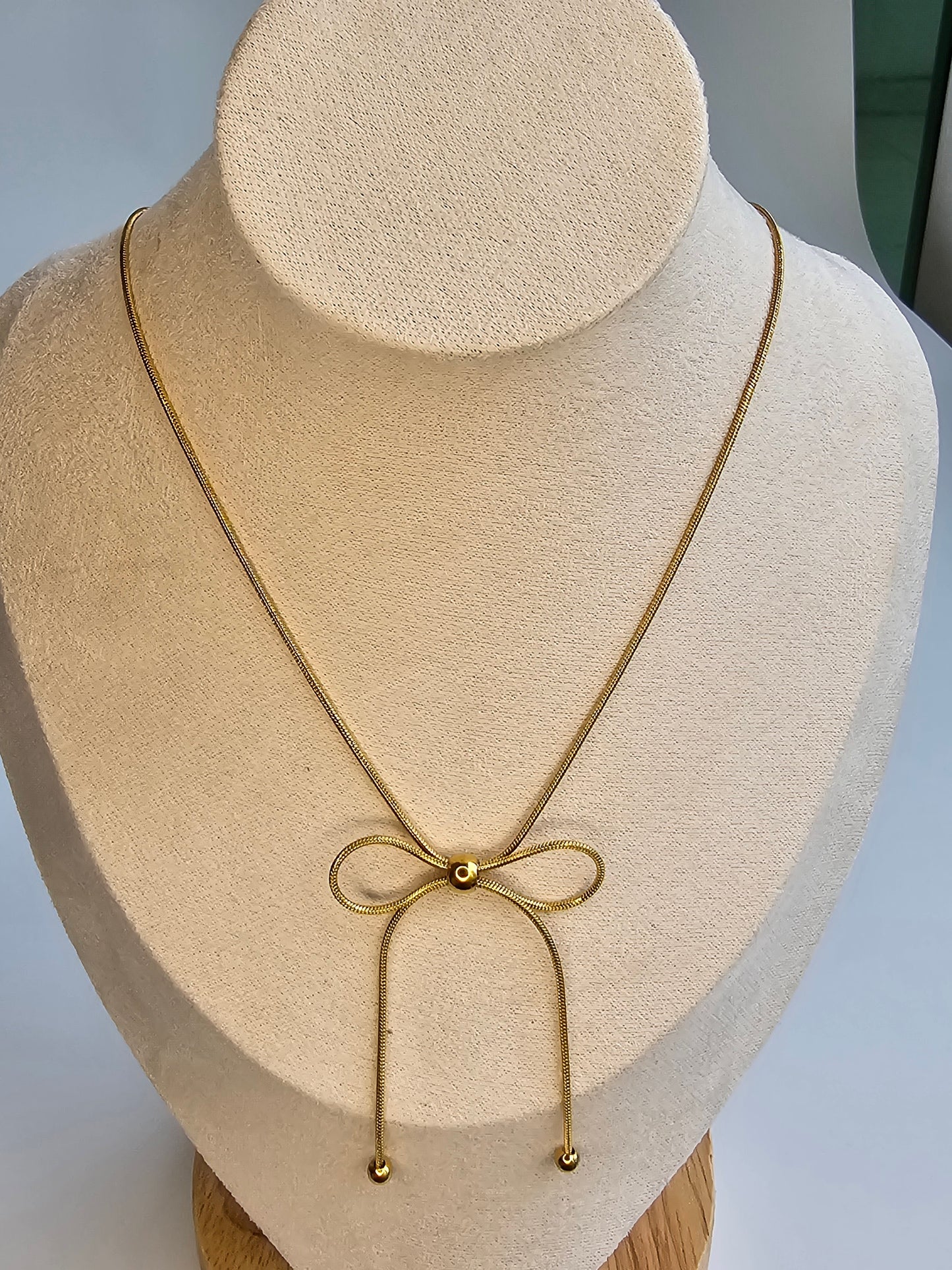 Whispering Bow Necklace