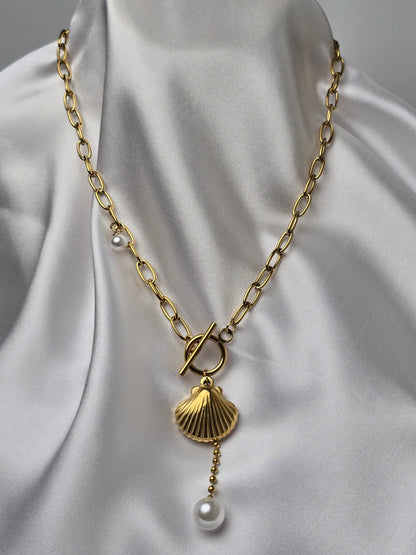 Maris Serena Pearl Shell Necklace
