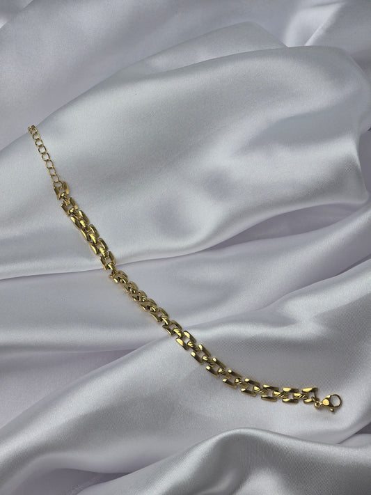 Aira Nova Sleek Link Bracelet
