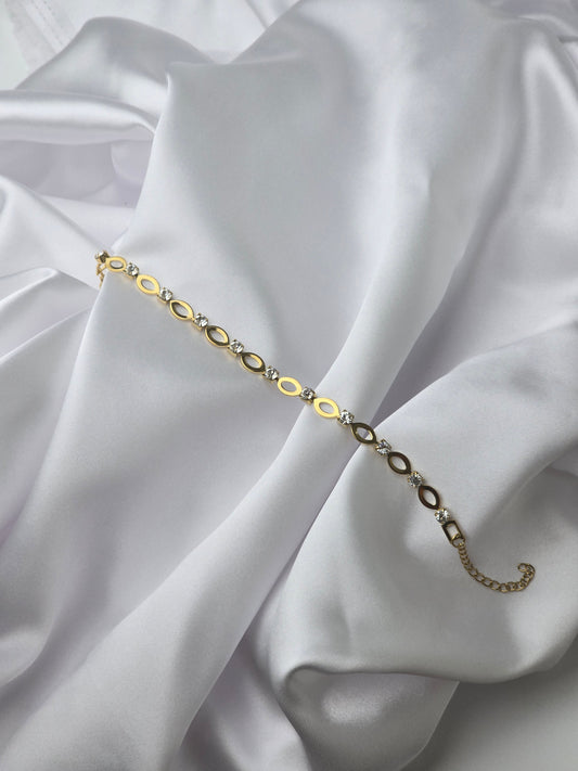 Aira Celeste Oval Spark Bracelet