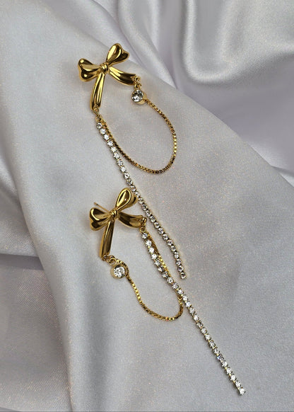 Selara Noelle Drape Earrings