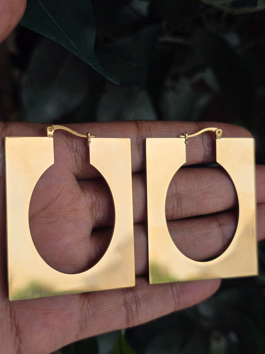 Sculptura Lamina Earrings