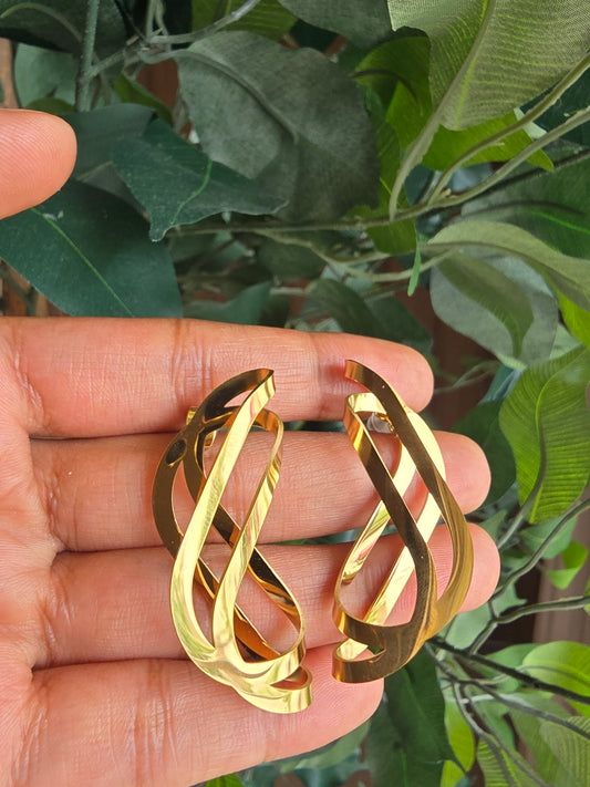 Sculptura Forma Earrings
