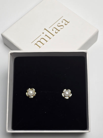 Petalis Pearl Huggies