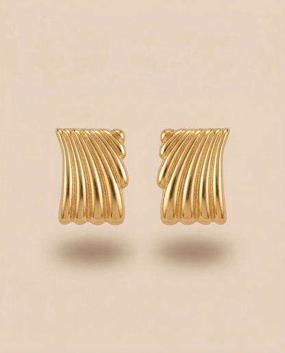 Sculptura Crest Studs