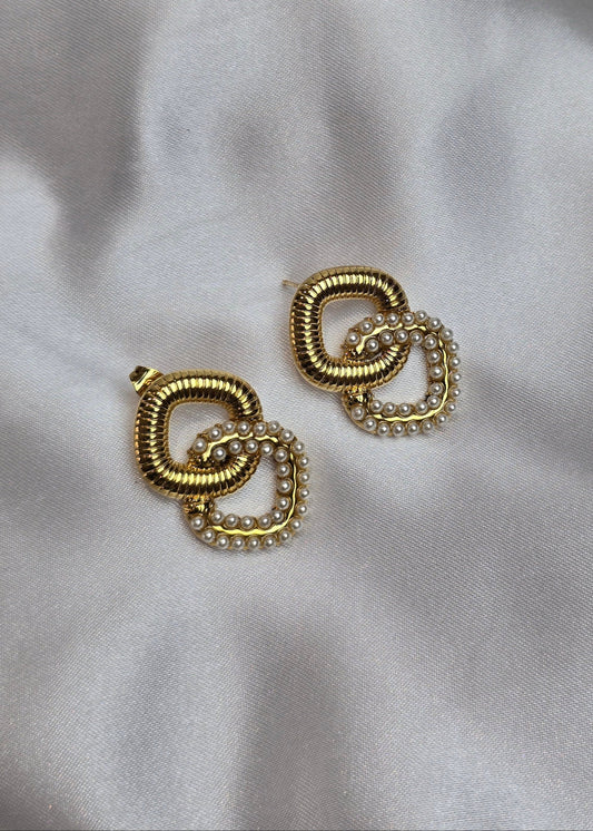 Allure Interlocked Frame