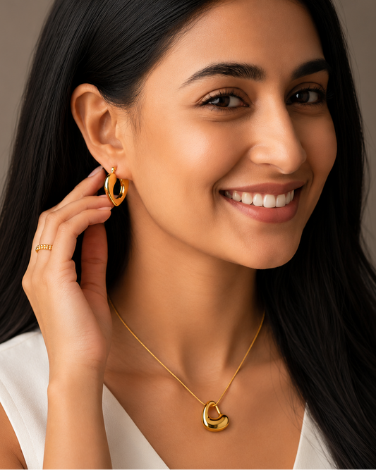 Heart Duo - Aurelle Lumé Heart Necklace and Oria Lyra Earrings