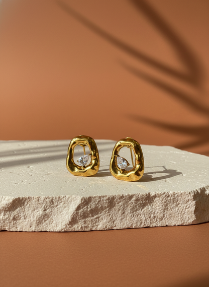 Liquid Gold Halo Studs
