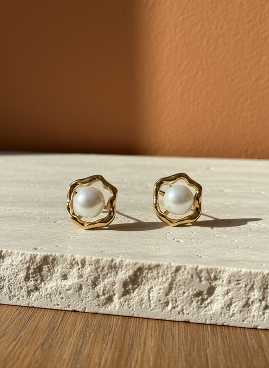 Luna Ribbon Studs
