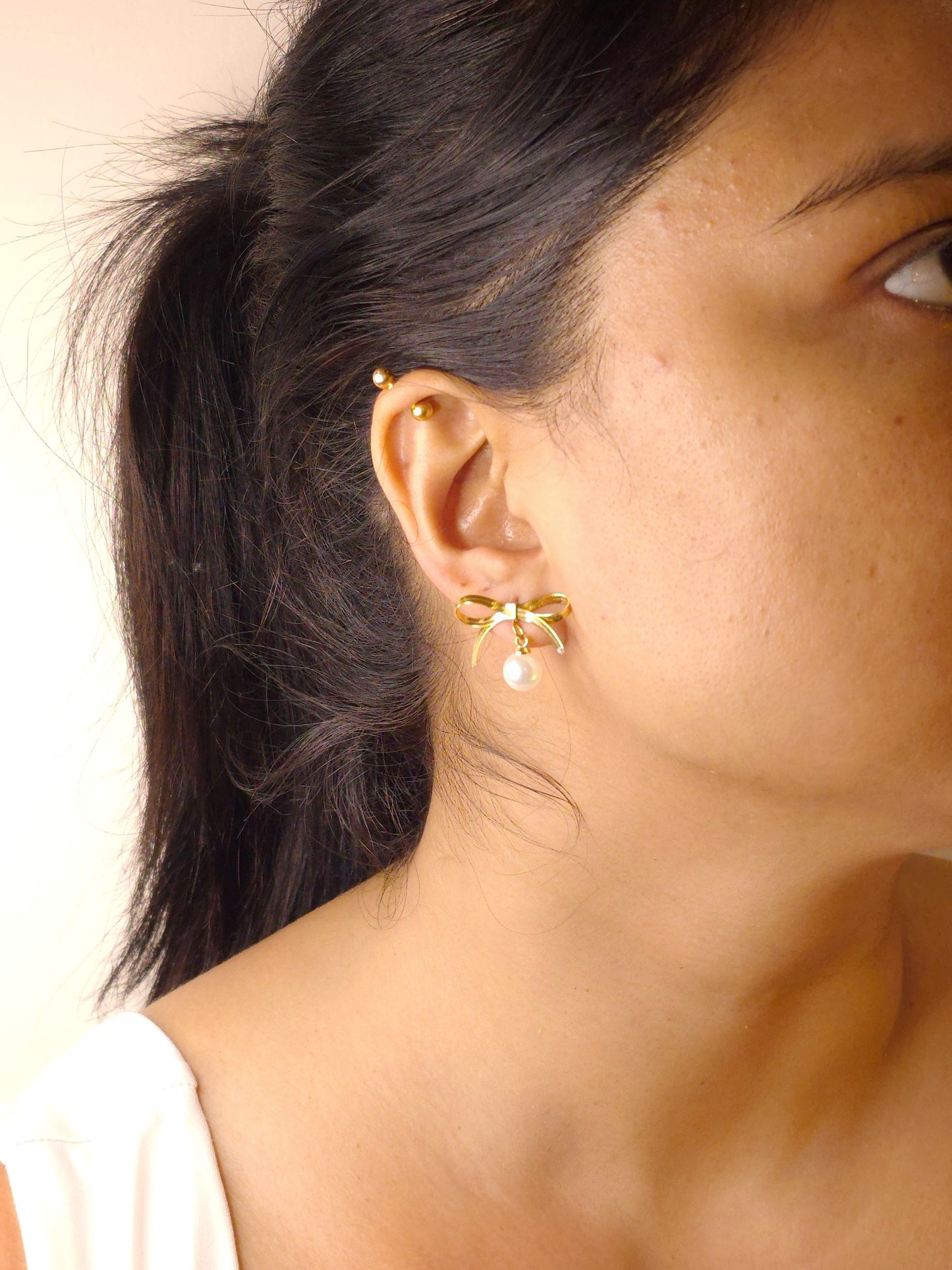 PearlBow Earrings