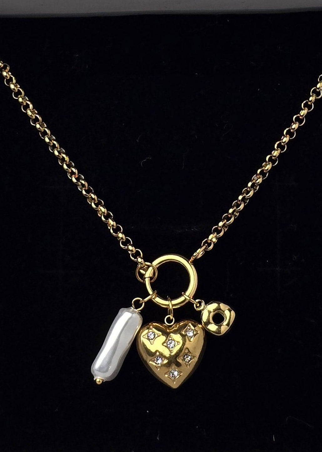 Maris Pearl Heart Necklace