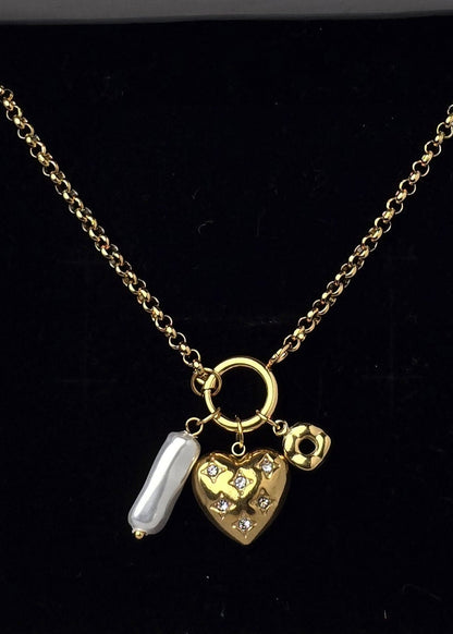 Maris Pearl Heart Necklace