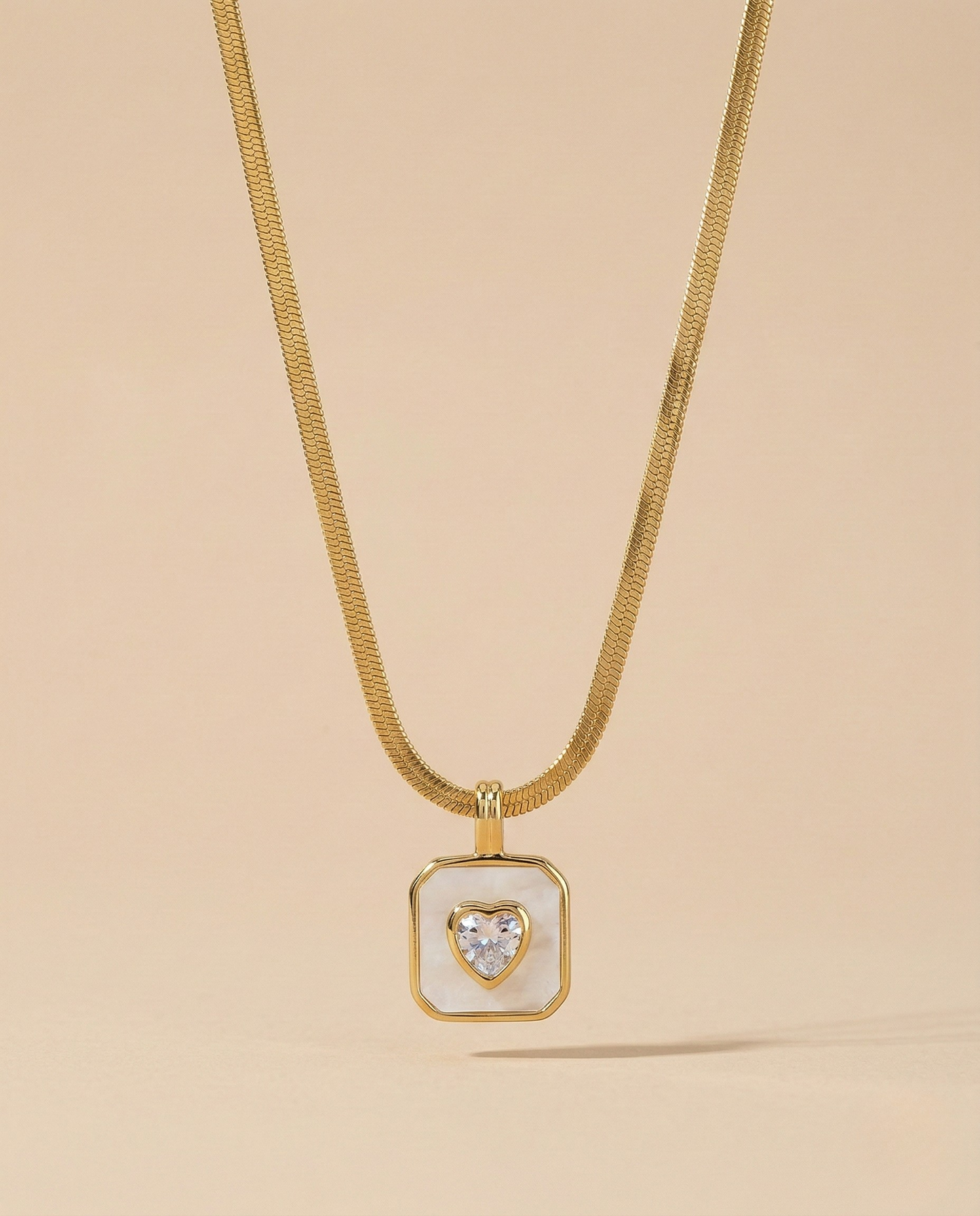 Aurelle Heart Pearl Sheen Necklace