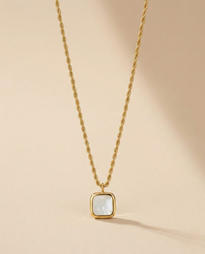 Aurelle Eira Necklace