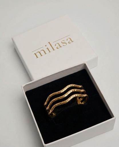 Lunaria Tria Luxe Cuff