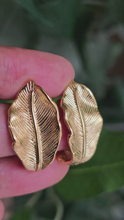 Botanica Verde Leaf Earrings
