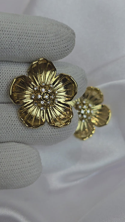 Botanica Petra Studs